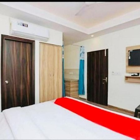 Del Fox Hotel, Delhi Airport New Delhi Eksteriør billede