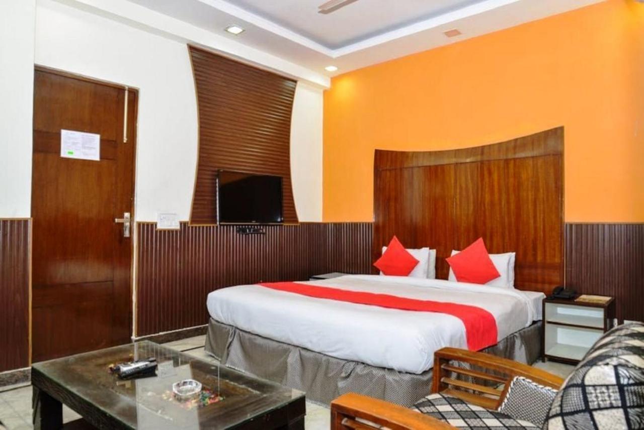 Del Fox Hotel, Delhi Airport New Delhi Eksteriør billede