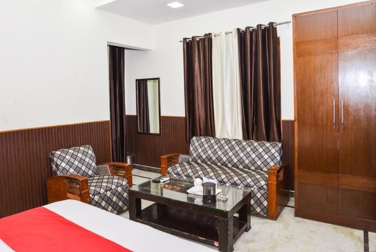 Del Fox Hotel, Delhi Airport New Delhi Eksteriør billede